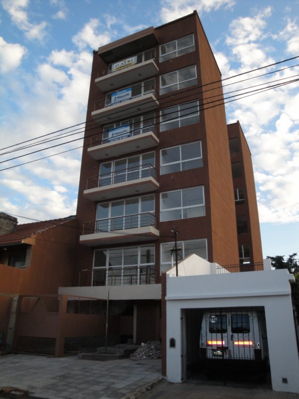 venta - Las Piedras al 1800